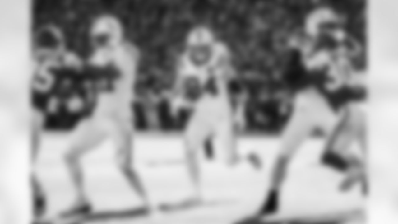 WR Michael Pittman Jr. #11 and TE Tyler Warren #84