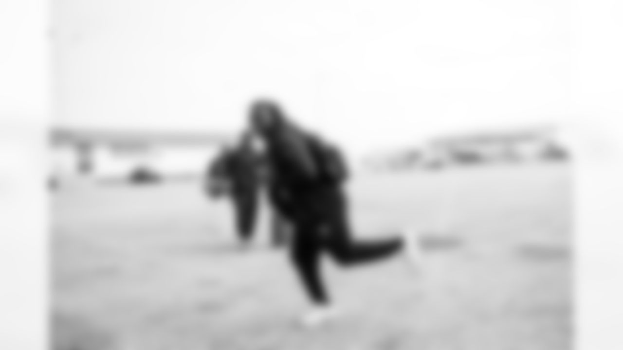 DT Eric Johnson II #98