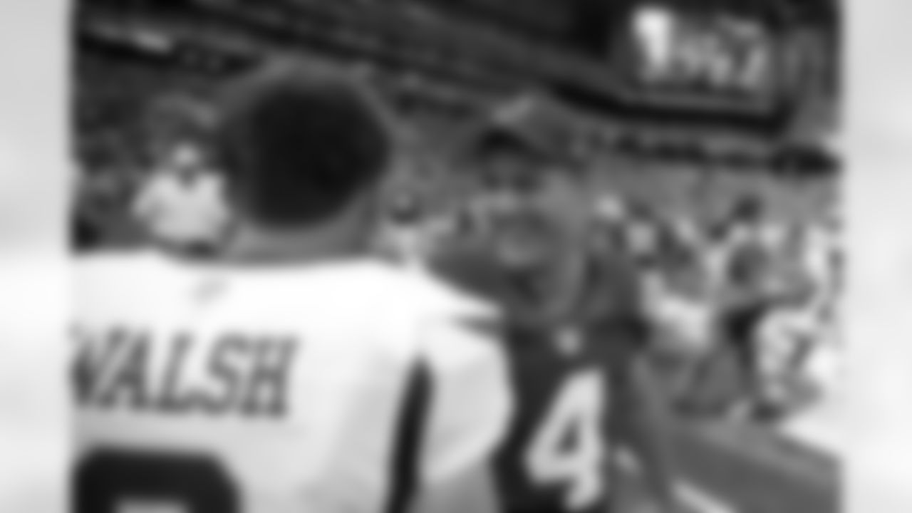 2012_0916_MIN_bowen_0235