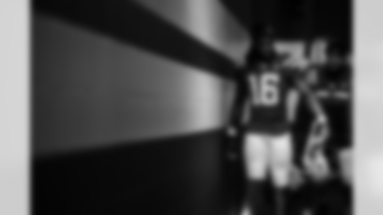 WR Ashton Dulin #16 and RB Ameer Abdullah #26