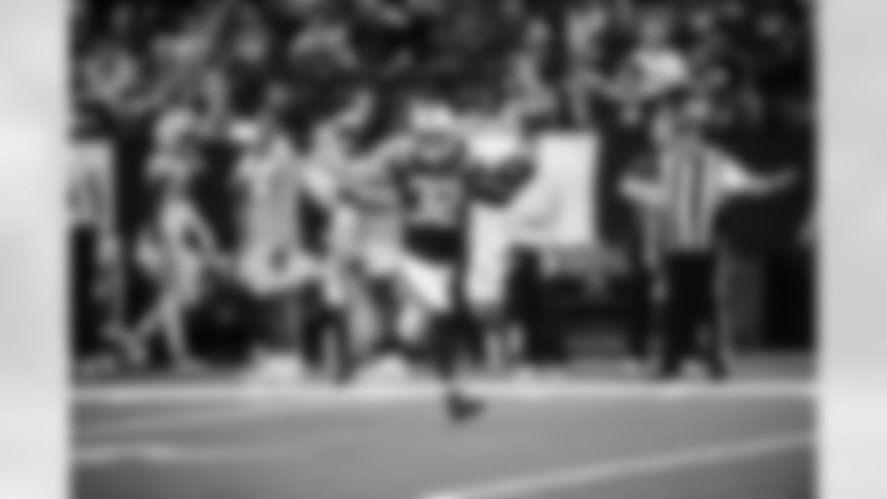 S Daniel Scott #32