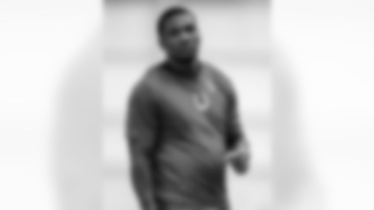 QB Anthony Richardson #5