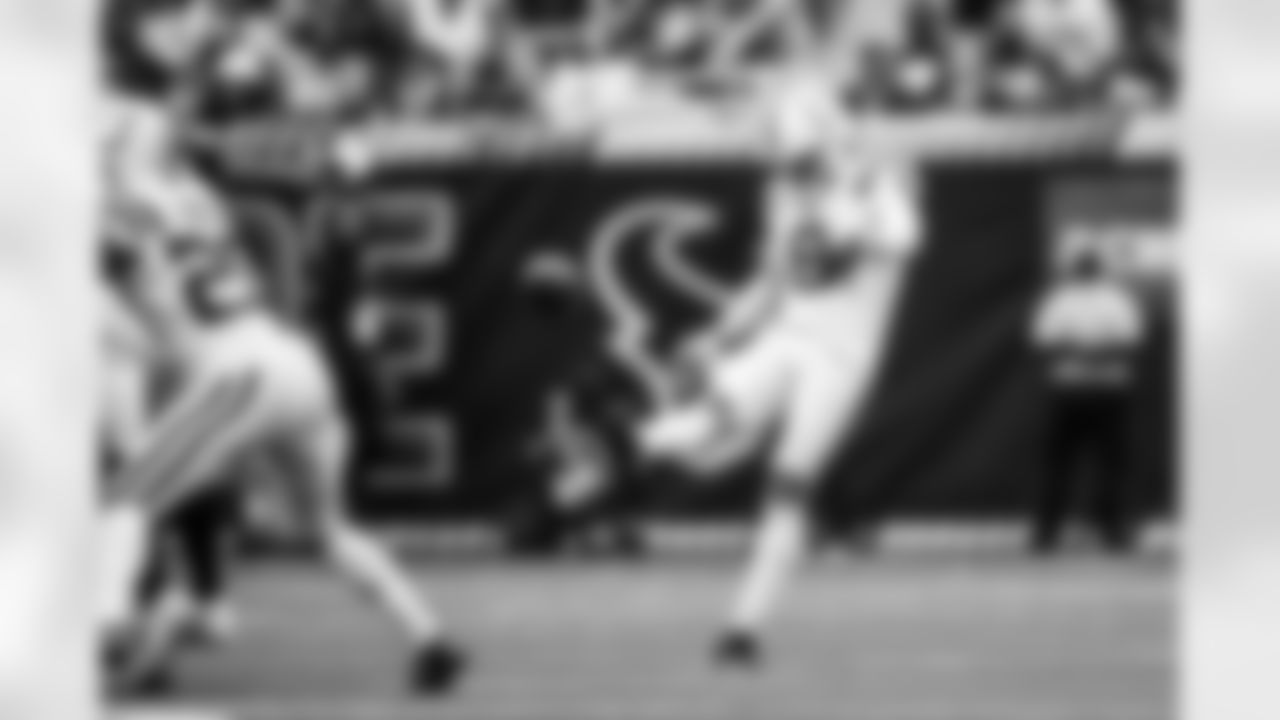 P Rigoberto Sanchez #8