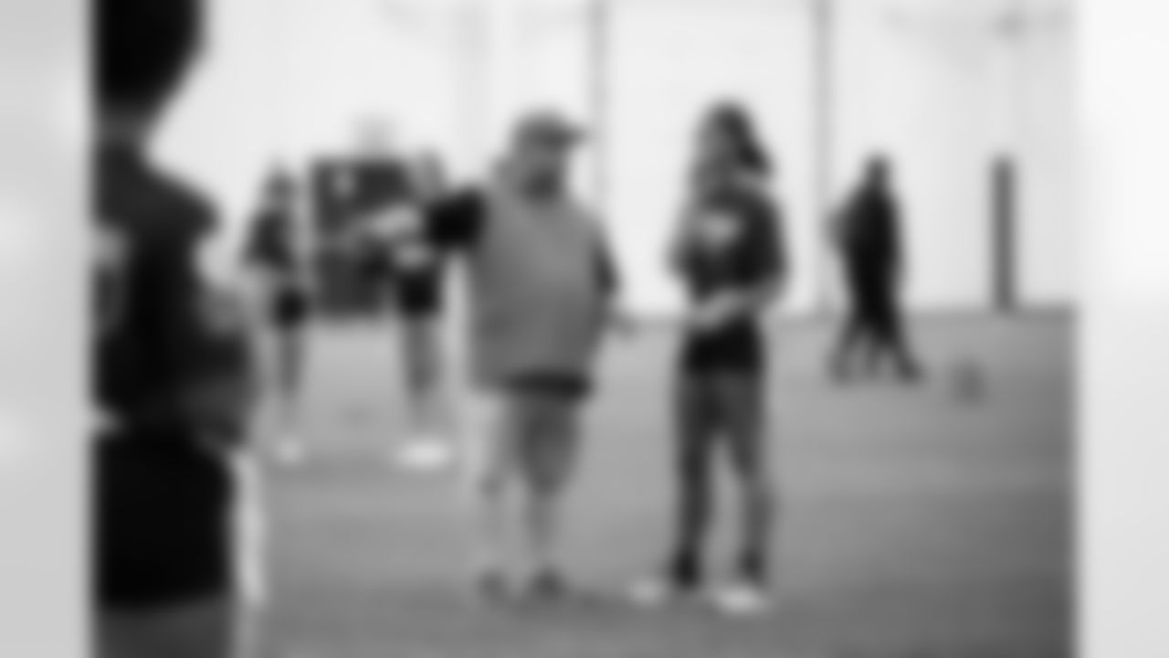 2025_0517_GIRLS_FLAG_CLINIC_0781
