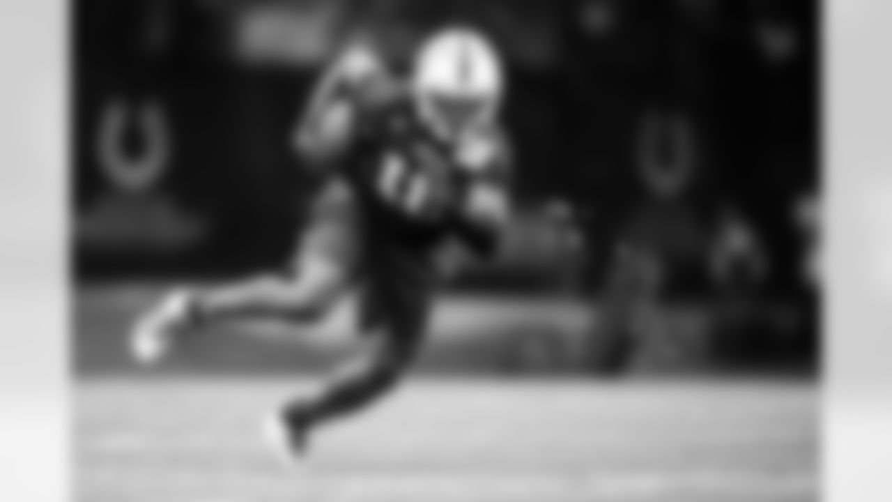 WR Adonai Mitchell #10