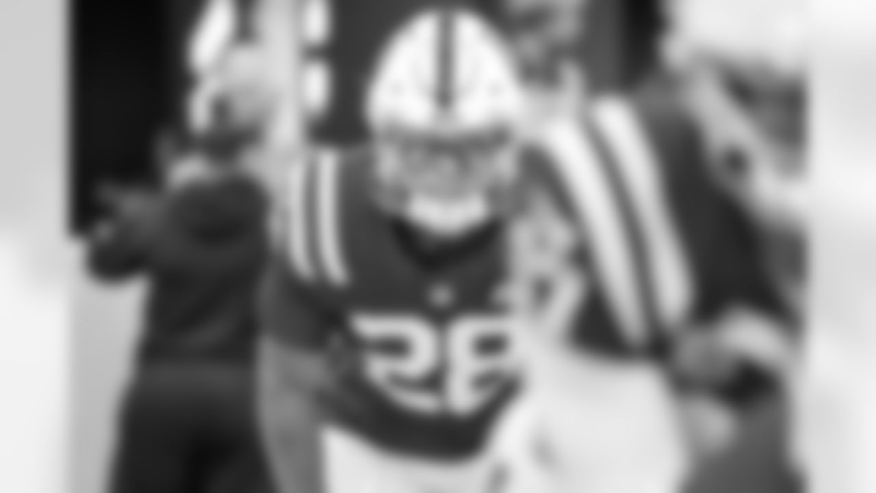 2025_1012_AZ_Pregame_0010