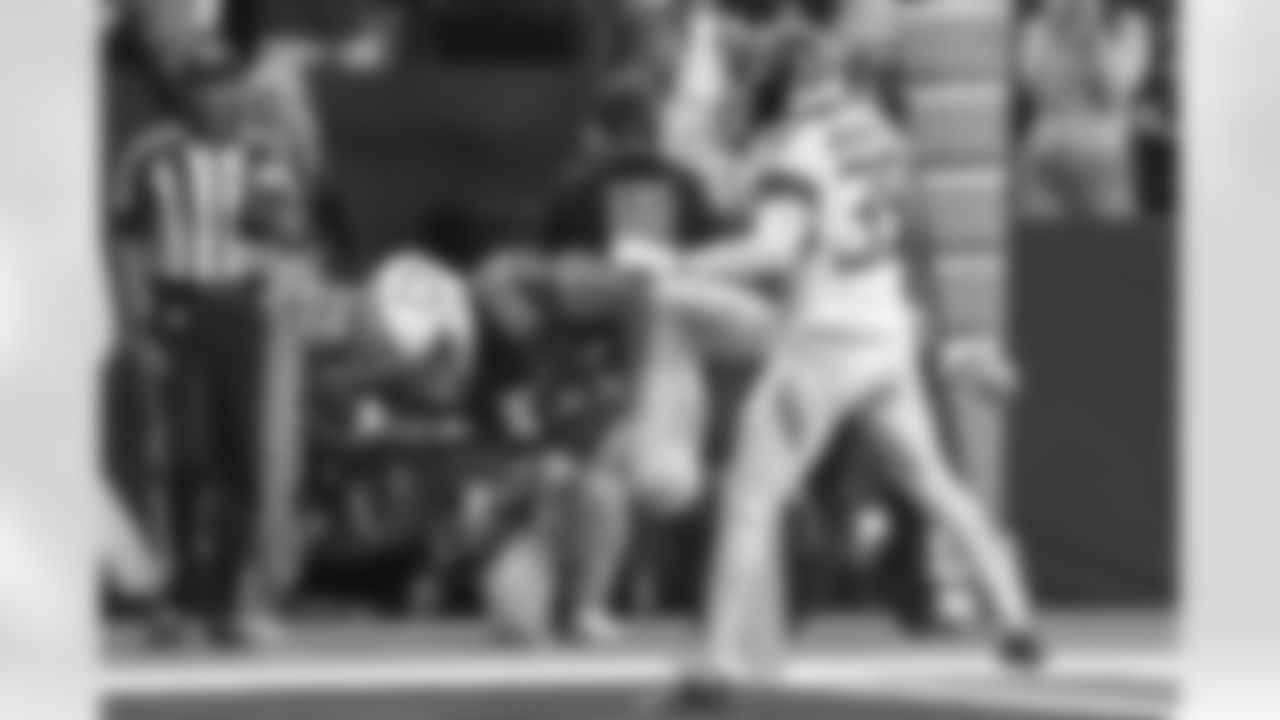 2025_1026_TEN_GamePhotos_0100