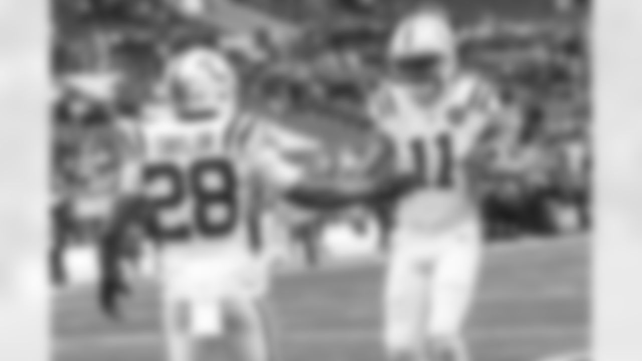 2025_1214_SEA_Pregame_0025