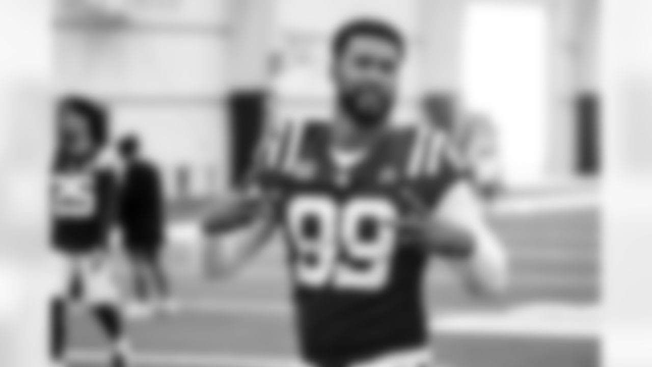 DT DeForest Buckner #99