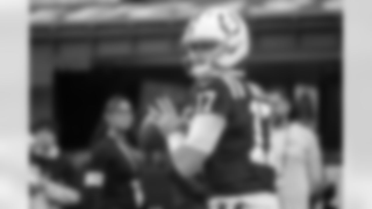 2025_1130_HOU_Pregame_0007