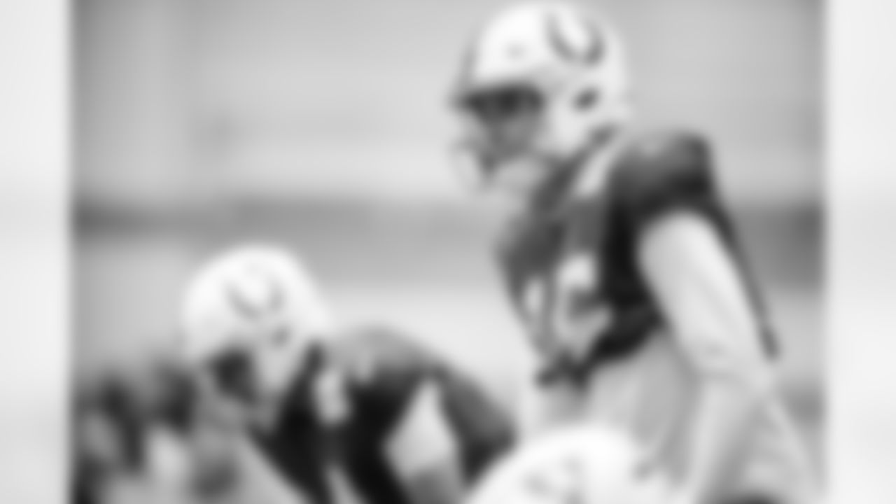 QB Riley Leonard #15