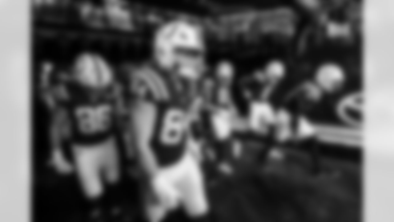 TE Will Mallory #86, WR Landon Parker #8, WR Ajou Ajou #9, TE Tyler Warren #84 and WR Laquon Treadwell #13