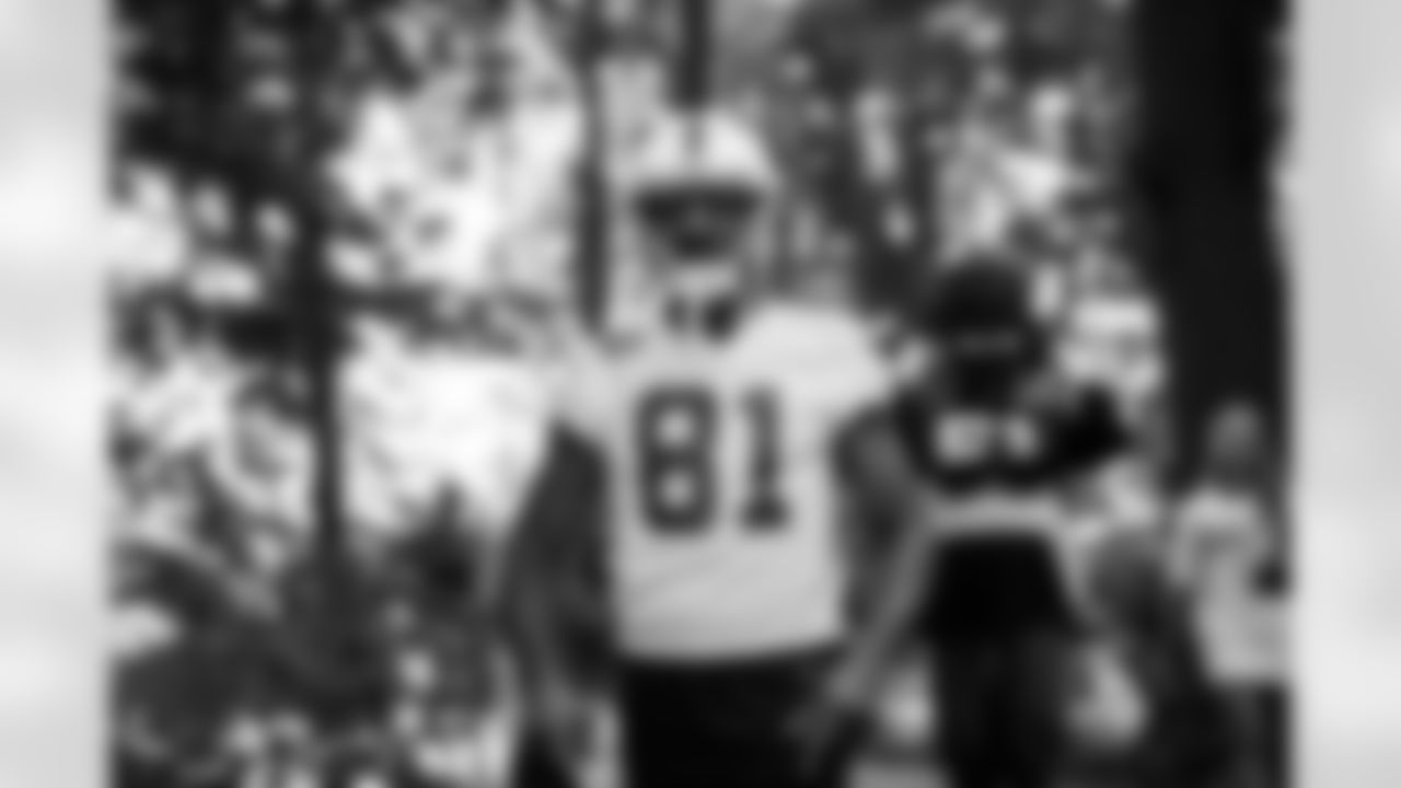 RB DJ Giddens #21