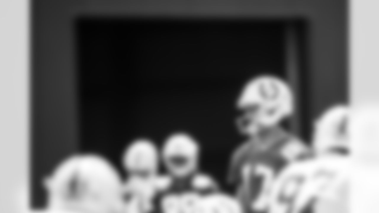 QB Daniel Jones #17