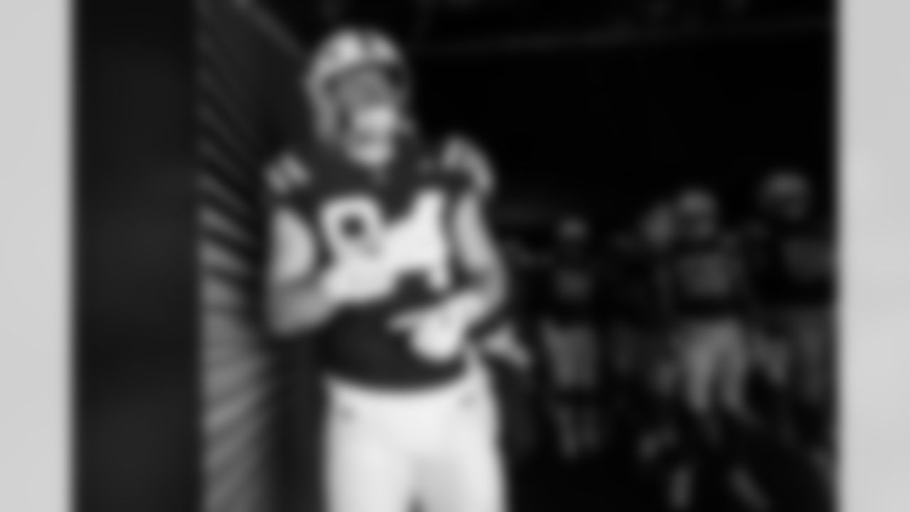 TE Tyler Warren #84