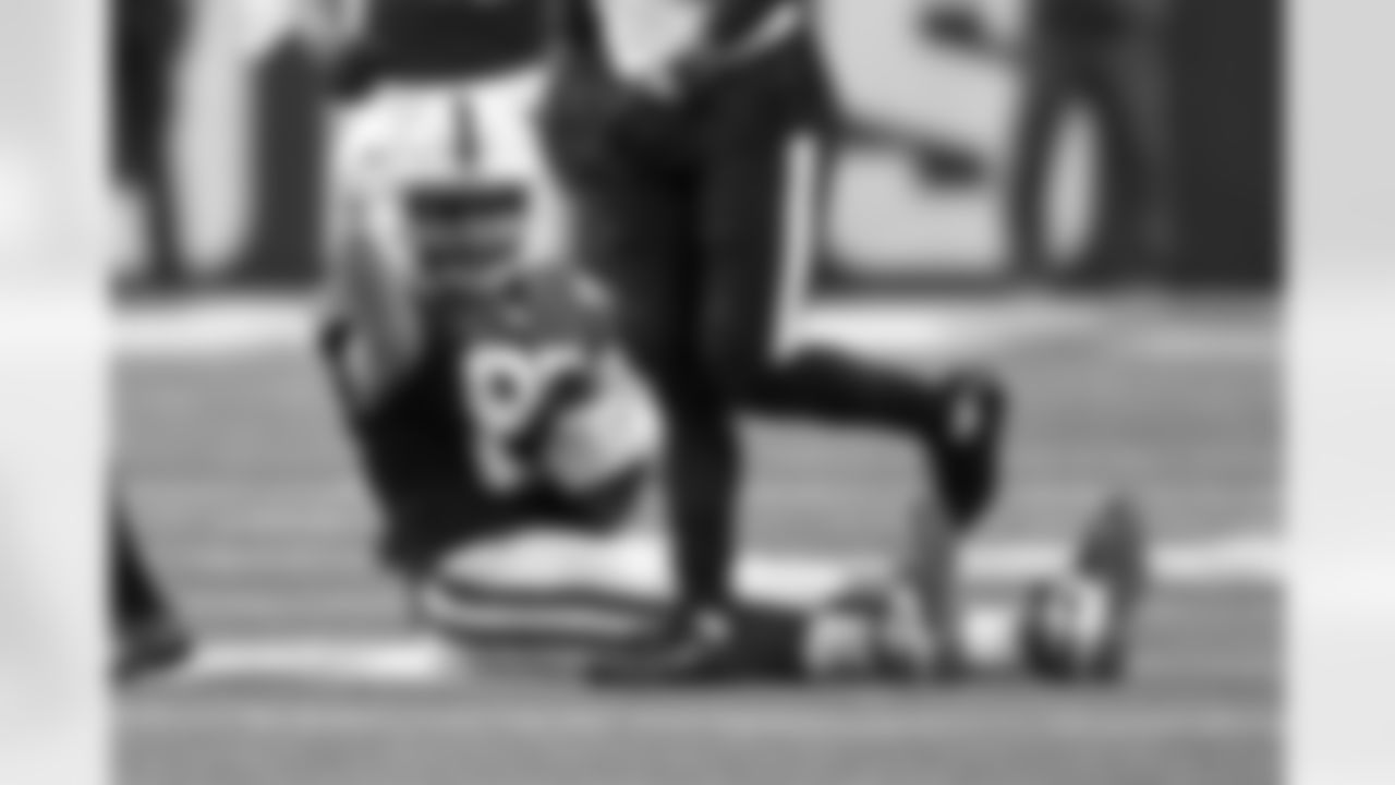 83 TE Kylen Granson