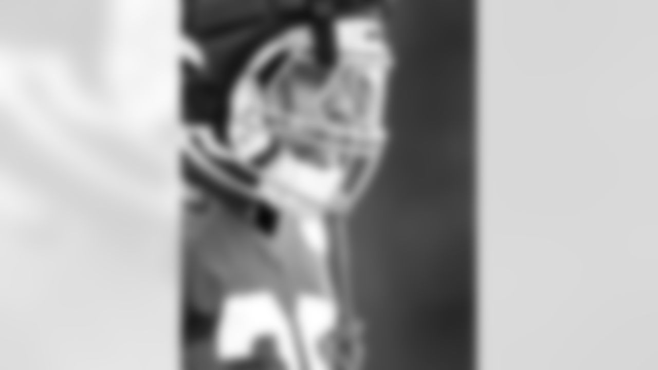 RB Jonathan Taylor #28