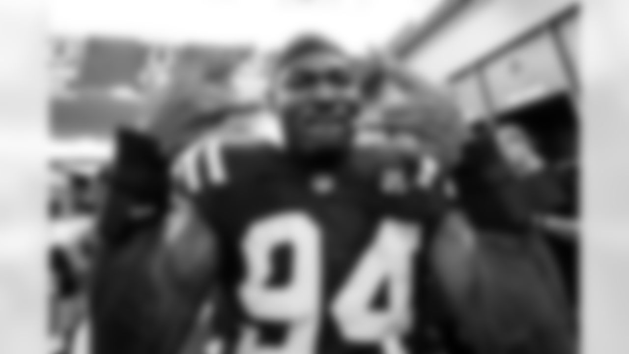 DE Tyquan Lewis #94