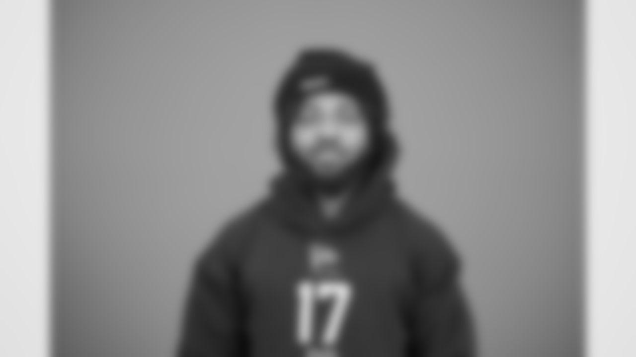 Pittsburgh running back Desmond Reid (17) poses for a portrait at the NFL football scouting combine in Indianapolis, Wednesday, Feb. 25, 2026 (AJ Mast/AP Content Services for the NFL)