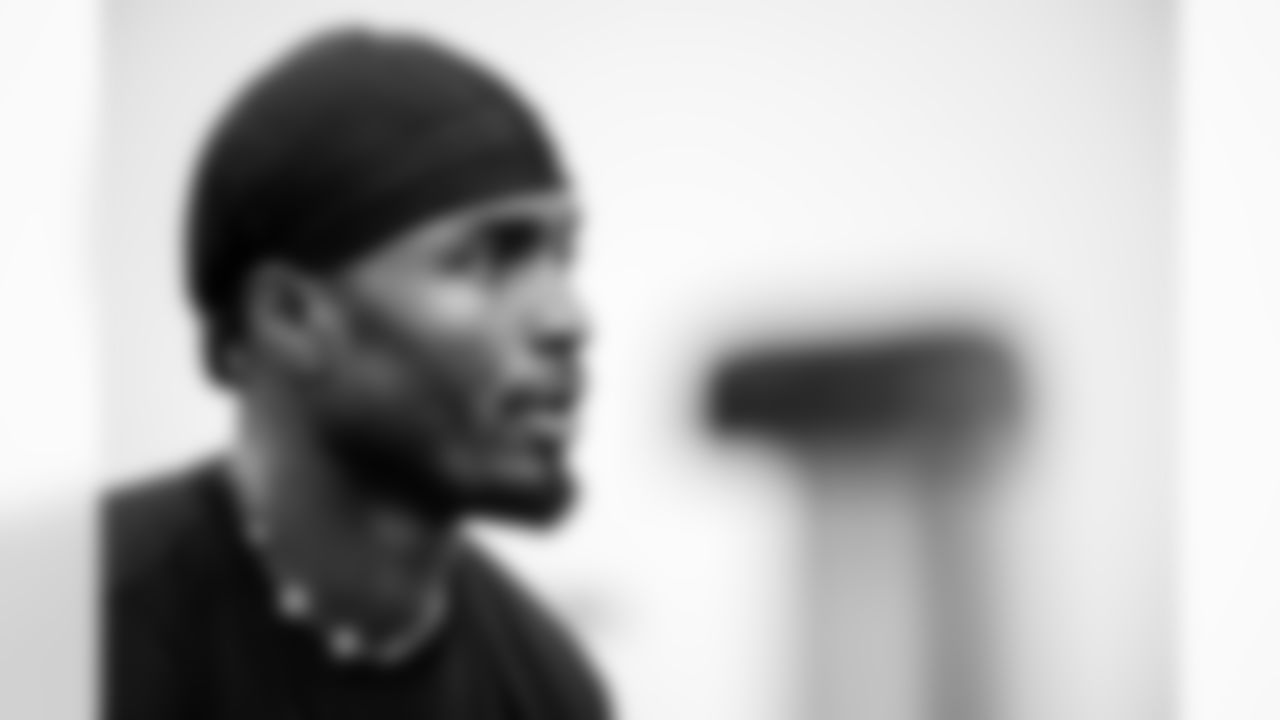 WR Laquon Treadwell #17