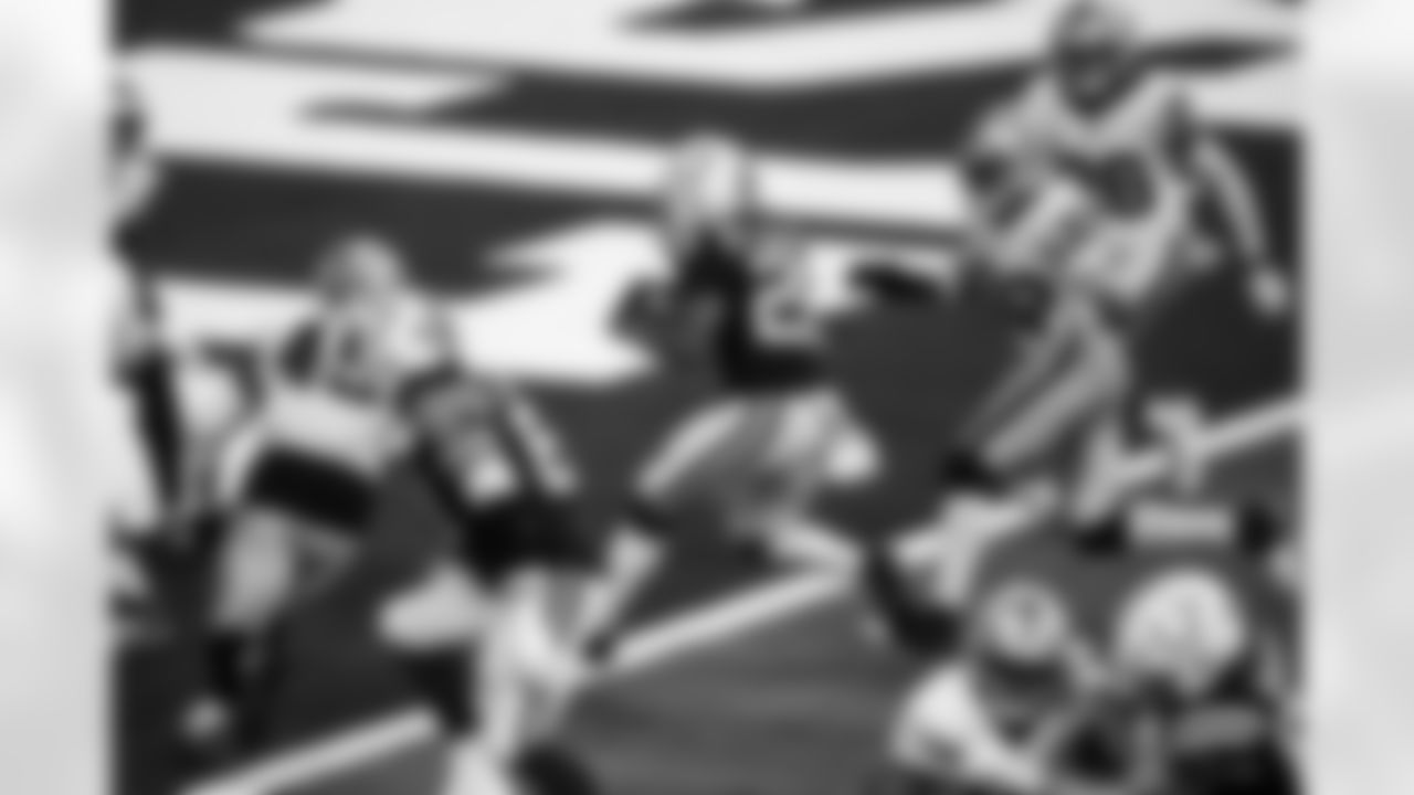 RB Jonathan Taylor #28