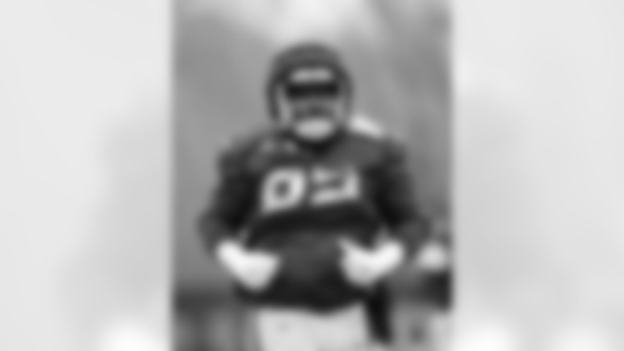 DT Neville Gallimore #92