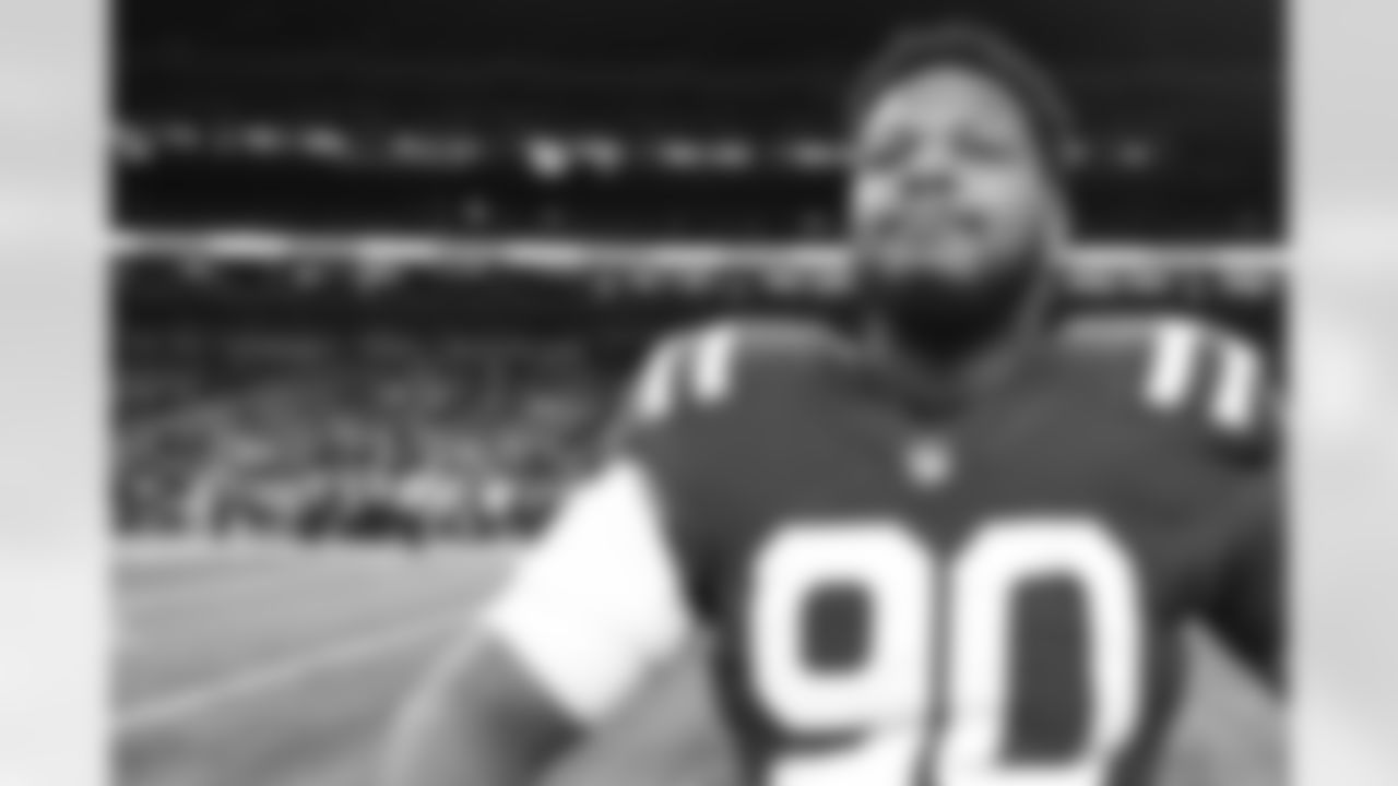 90 DT Grover Stewart