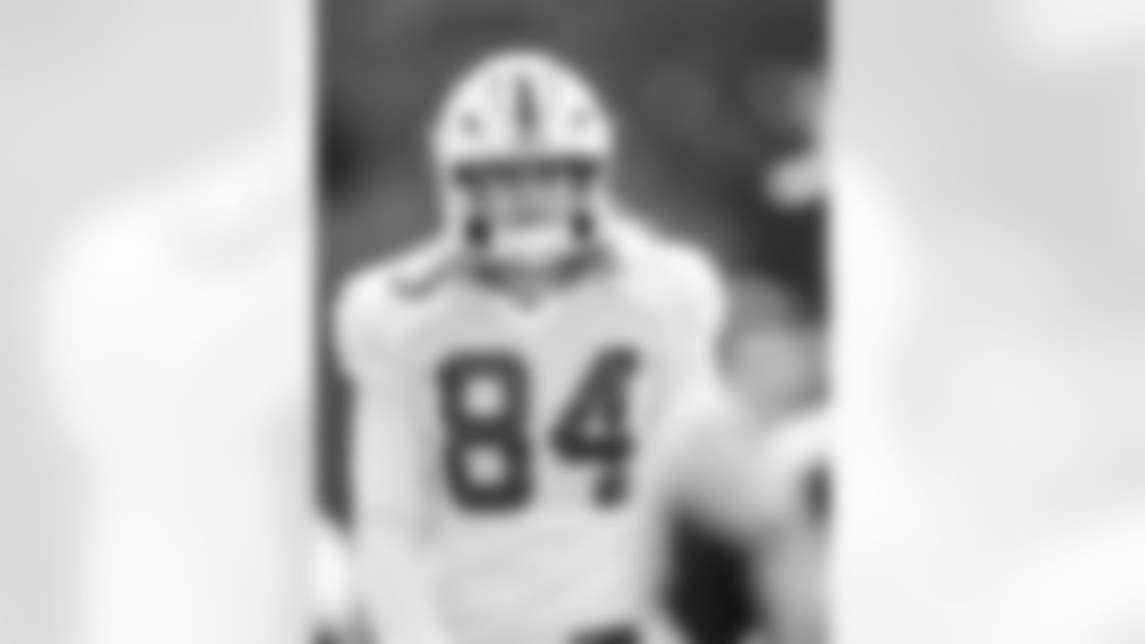 TE Tyler Warren #84