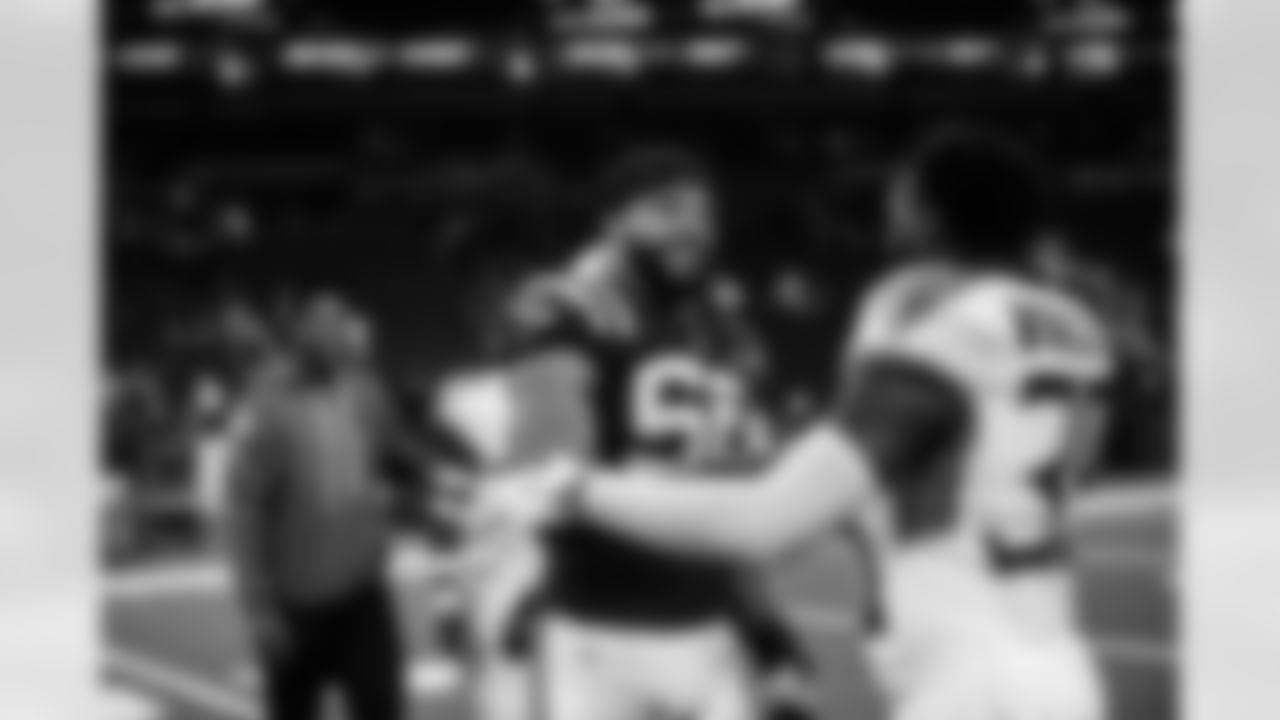 LB Austin Ajiake #58