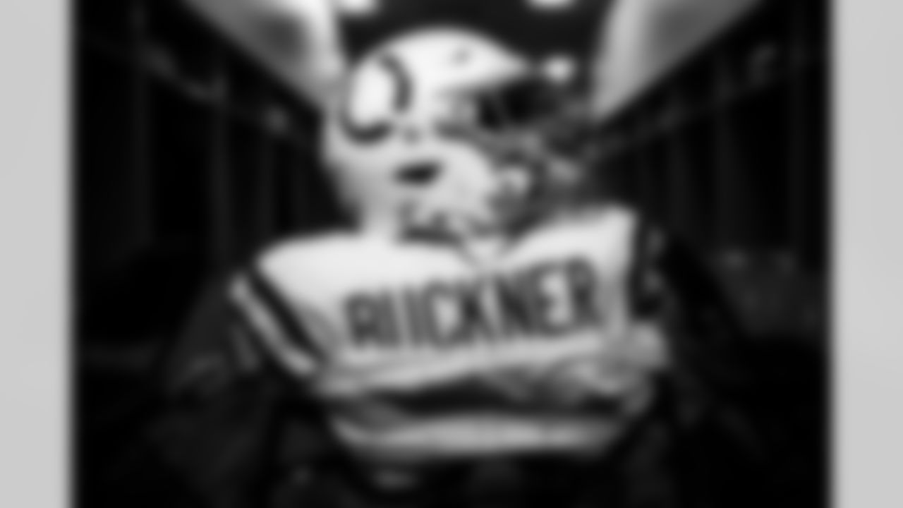 DL DeForest Buckner #99