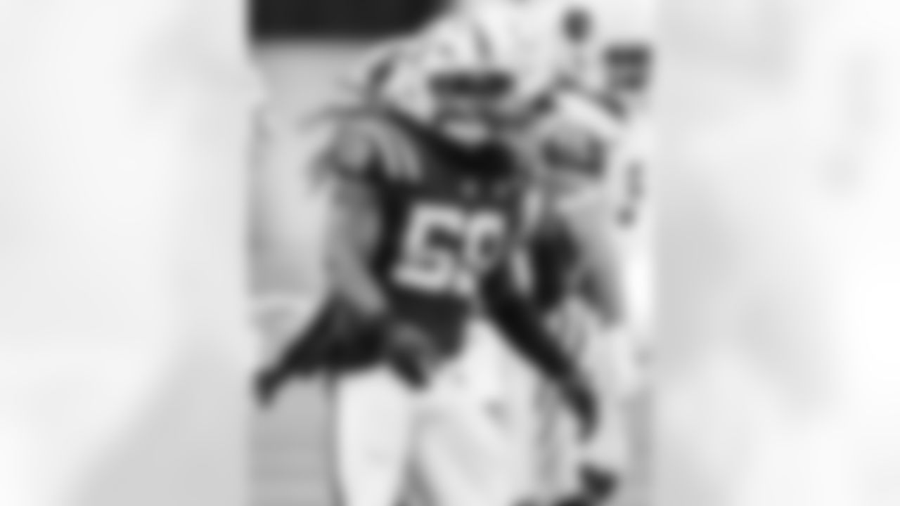 LB Buddy Johnson #59