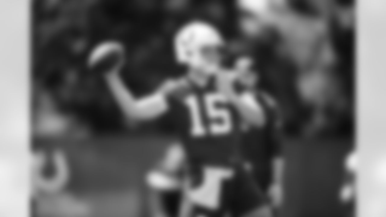 QBRiley Leonard#15