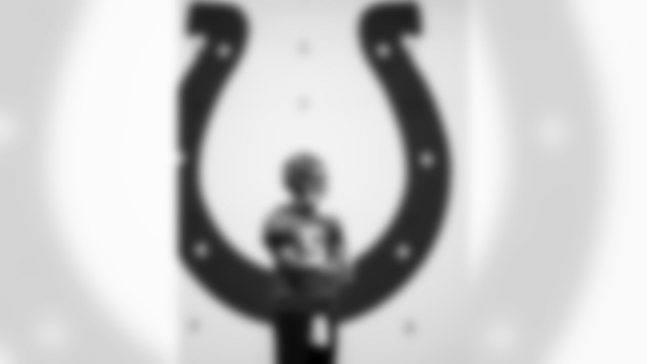 QB Anthony Richardson #5