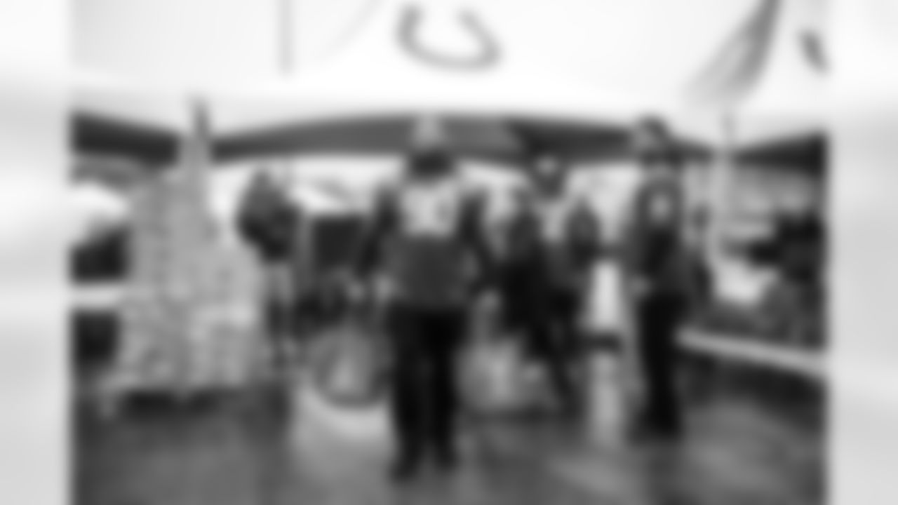 DT Grover Stewart #90