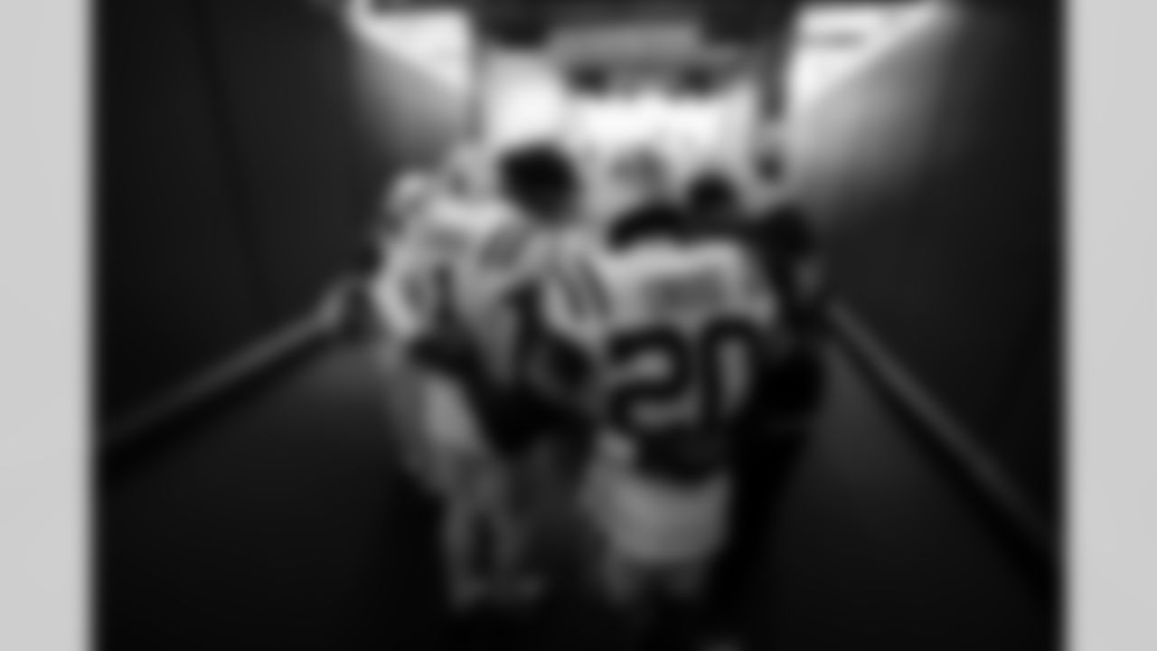 CB Sauce Gardner #1 and S Nick Cross #20