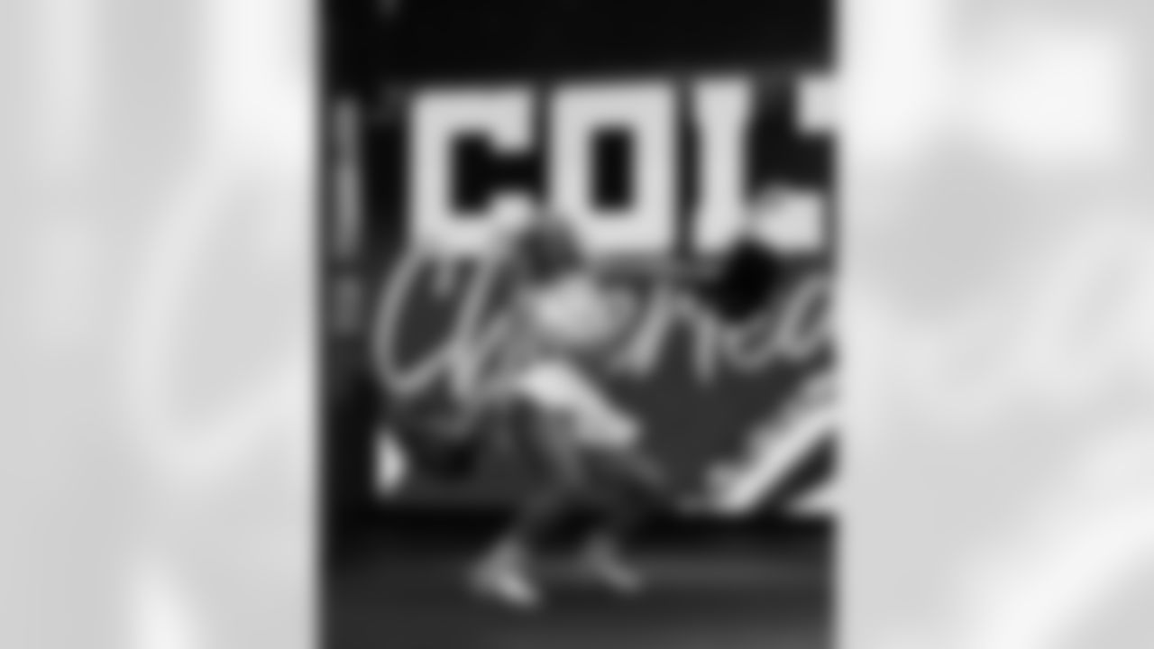 MacLaine - Colts Cheer