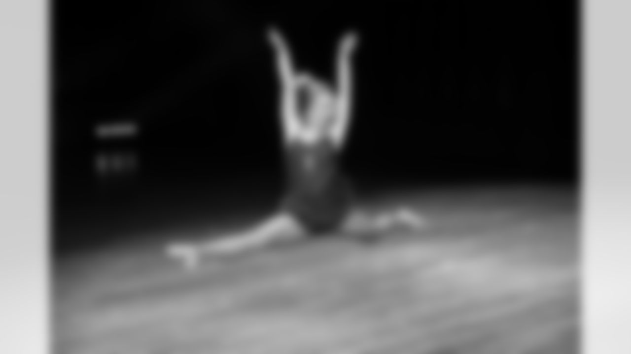 Mary-Kaitlin - Colts Cheer