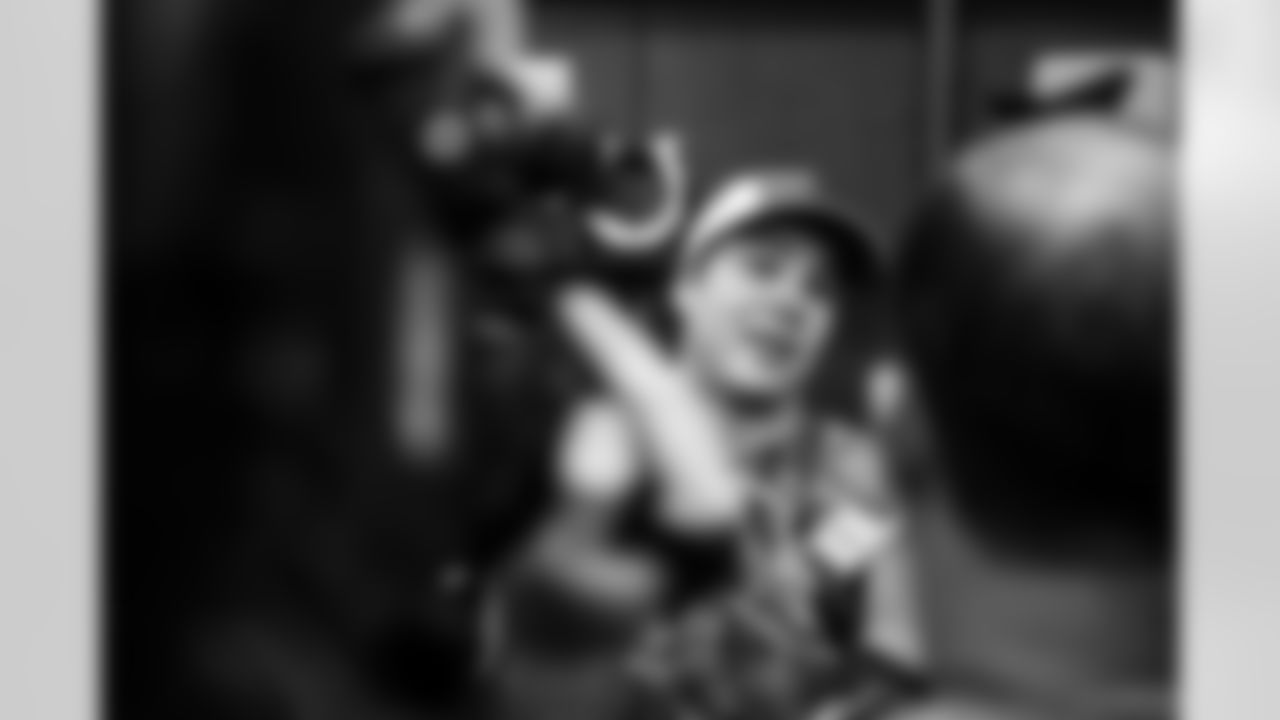 QB Riley Leonard #15