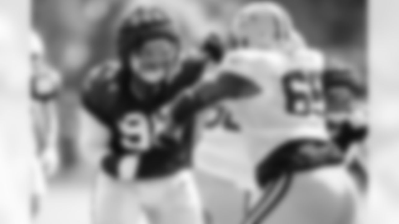 DT Grover Stewart #90