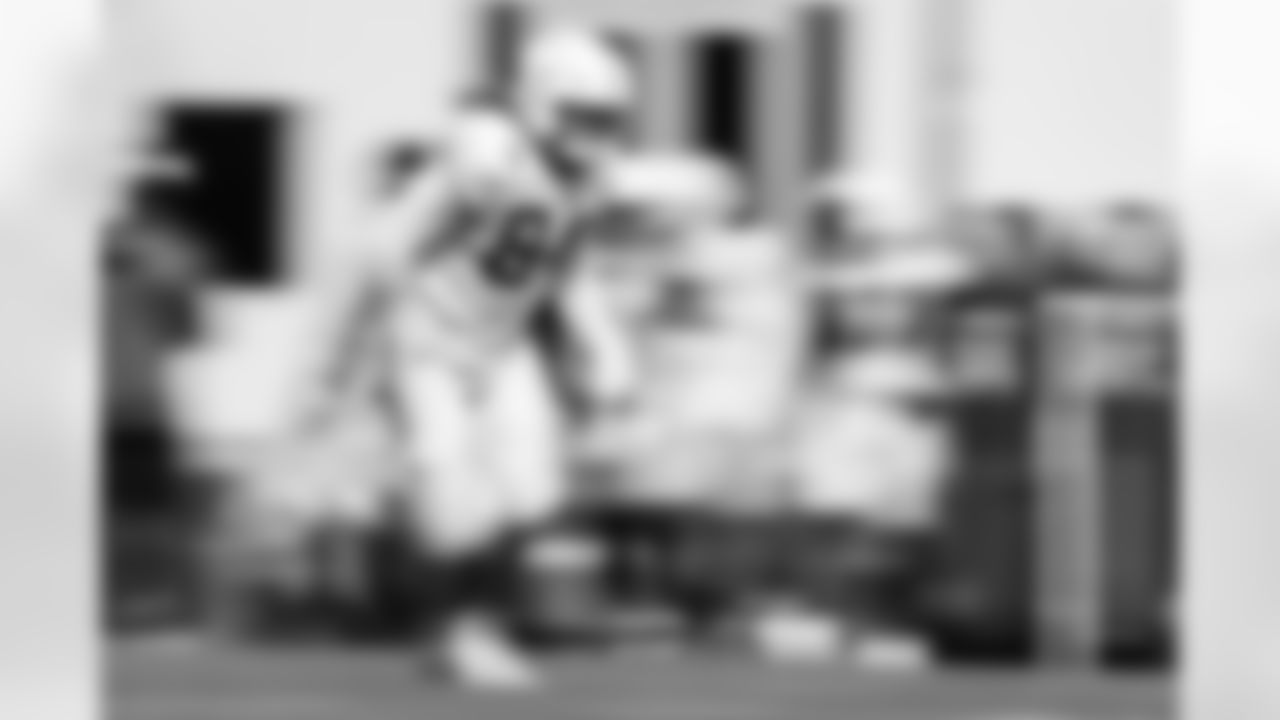 TE Tyler Warren #84