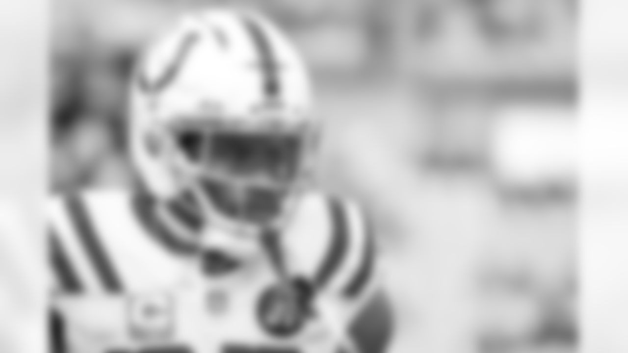 2025_1102_PIT_Pregame_0033