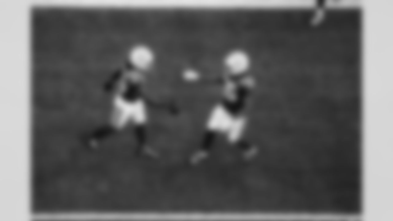 CB Chris Lammons #38 and CB Johnathan Edwards #35