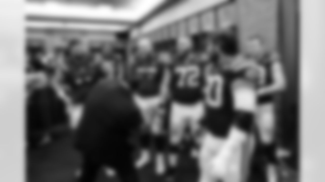 C Danny Pinter #63, T Jalen Travis #75, G Dalton Tucker #68, T Braden Smith #72, OL Tanor Bortolini #60 and T Bernhard Raimann #79