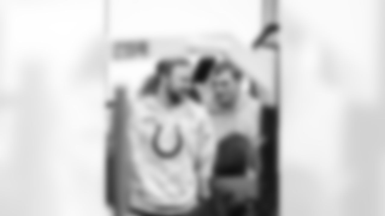 TE Tyler Warren #84 and WR Alec Pierce #14