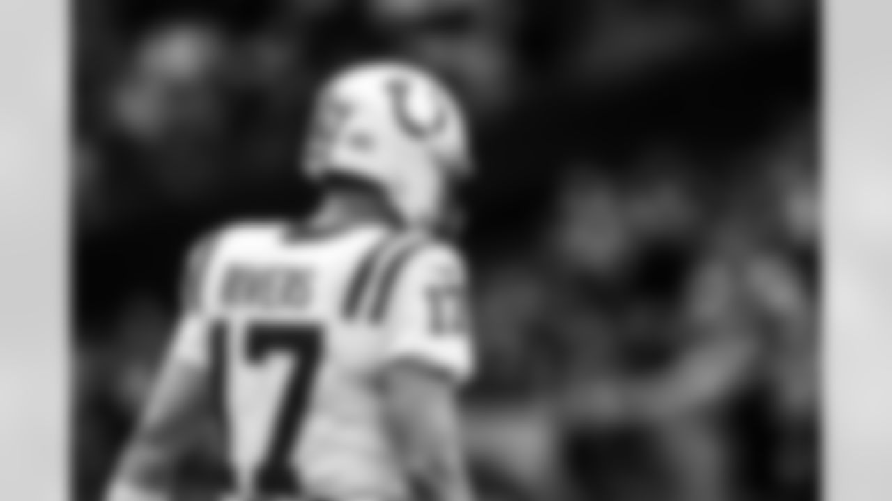 QB Phillip Rivers #17