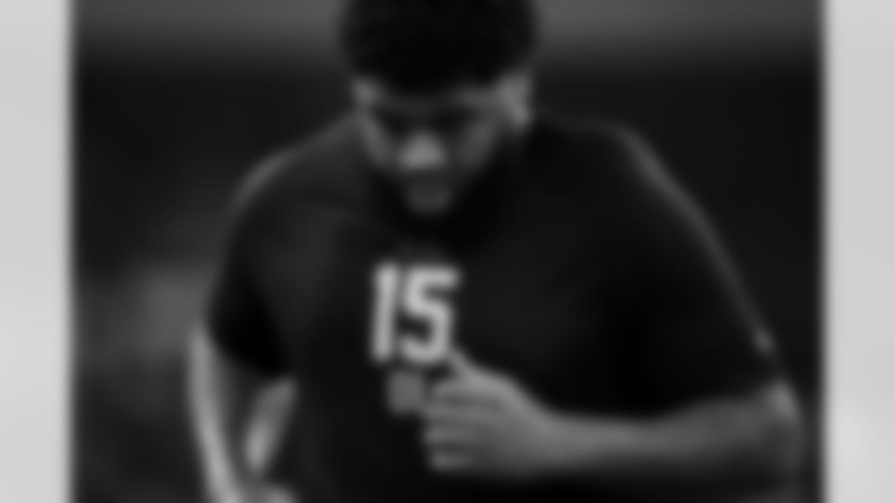 Miami offensive lineman Anez Cooper (15) participates in a drill during the 2026 NFL Scouting Combine on Sunday, March 1, 2026 in Indianapolis, Indiana. (Cooper Neill/NFL)