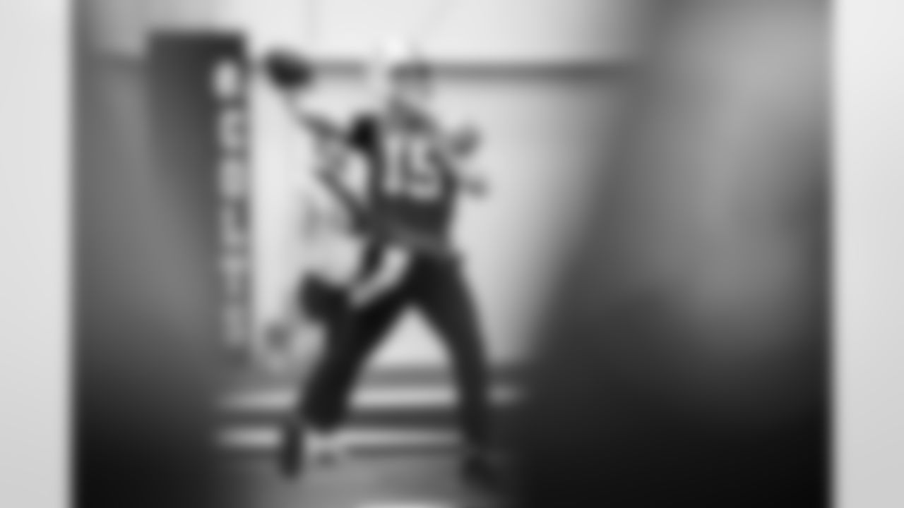 QB Riley Leonard #15