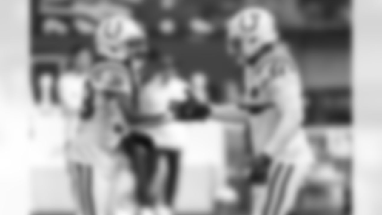 2025_1019_LAC_Pregame_0021