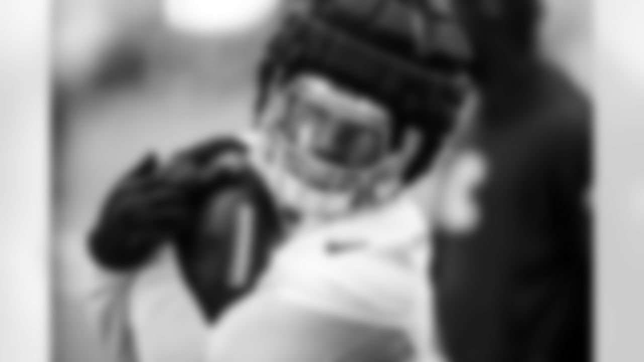 RB Jonathan Taylor #28