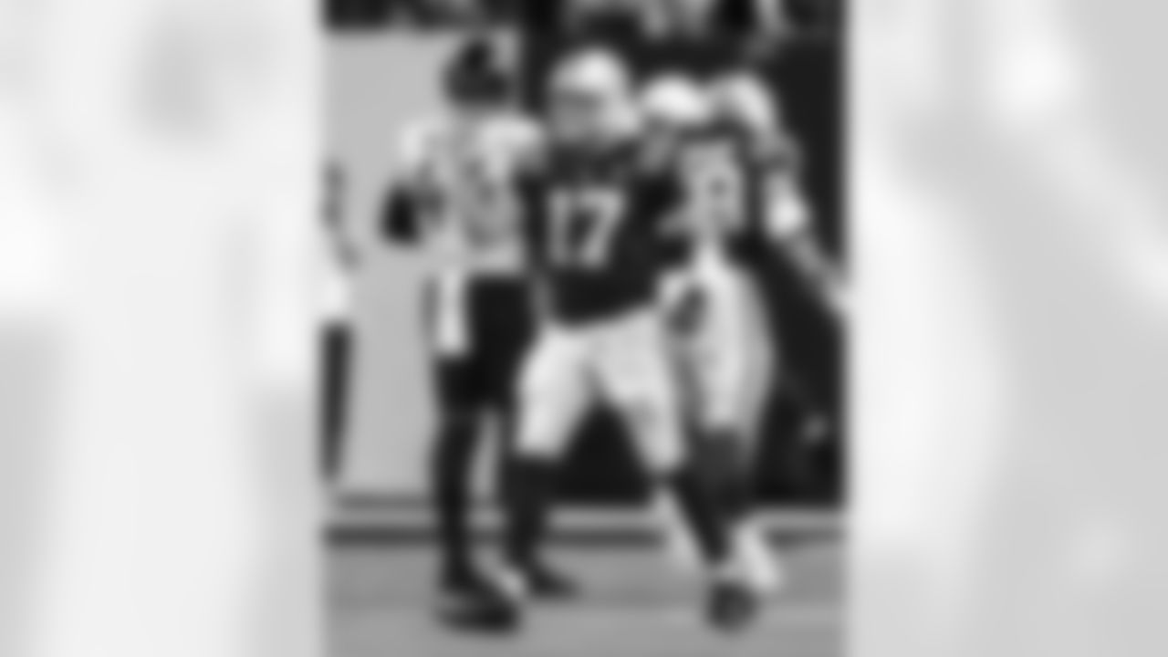 2025_1228_JAX_Game Photos_0091